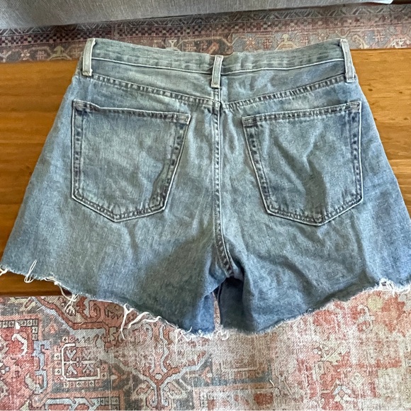 Just Black Denim High-waisted Distressed jean Shorts - Picture 4 of 5